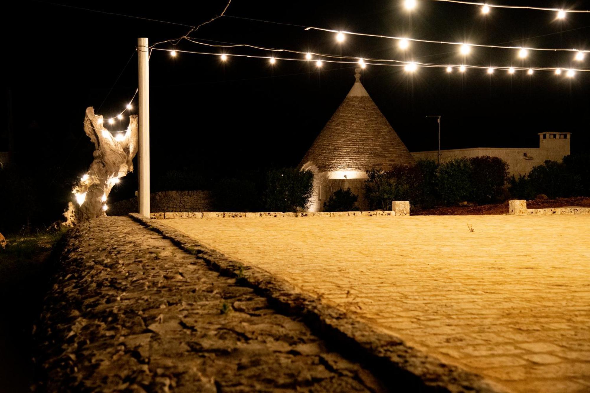 Trulli Arco Antico Villa Locorotondo Exterior photo