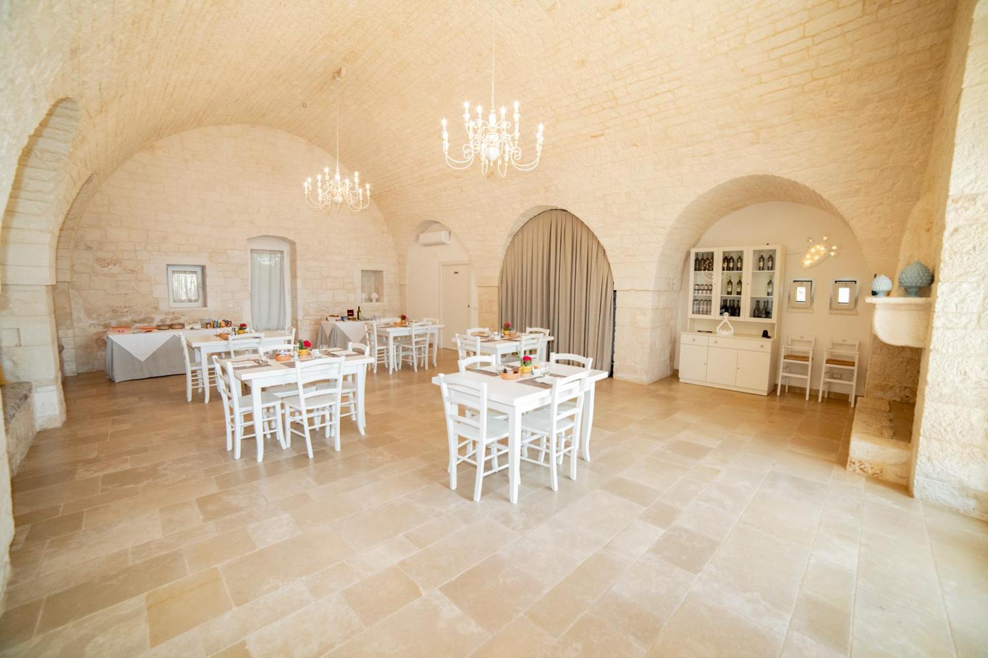 Trulli Arco Antico Villa Locorotondo Exterior photo
