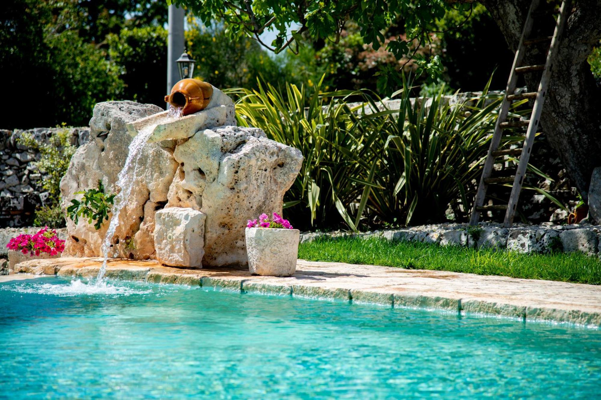 Trulli Arco Antico Villa Locorotondo Exterior photo