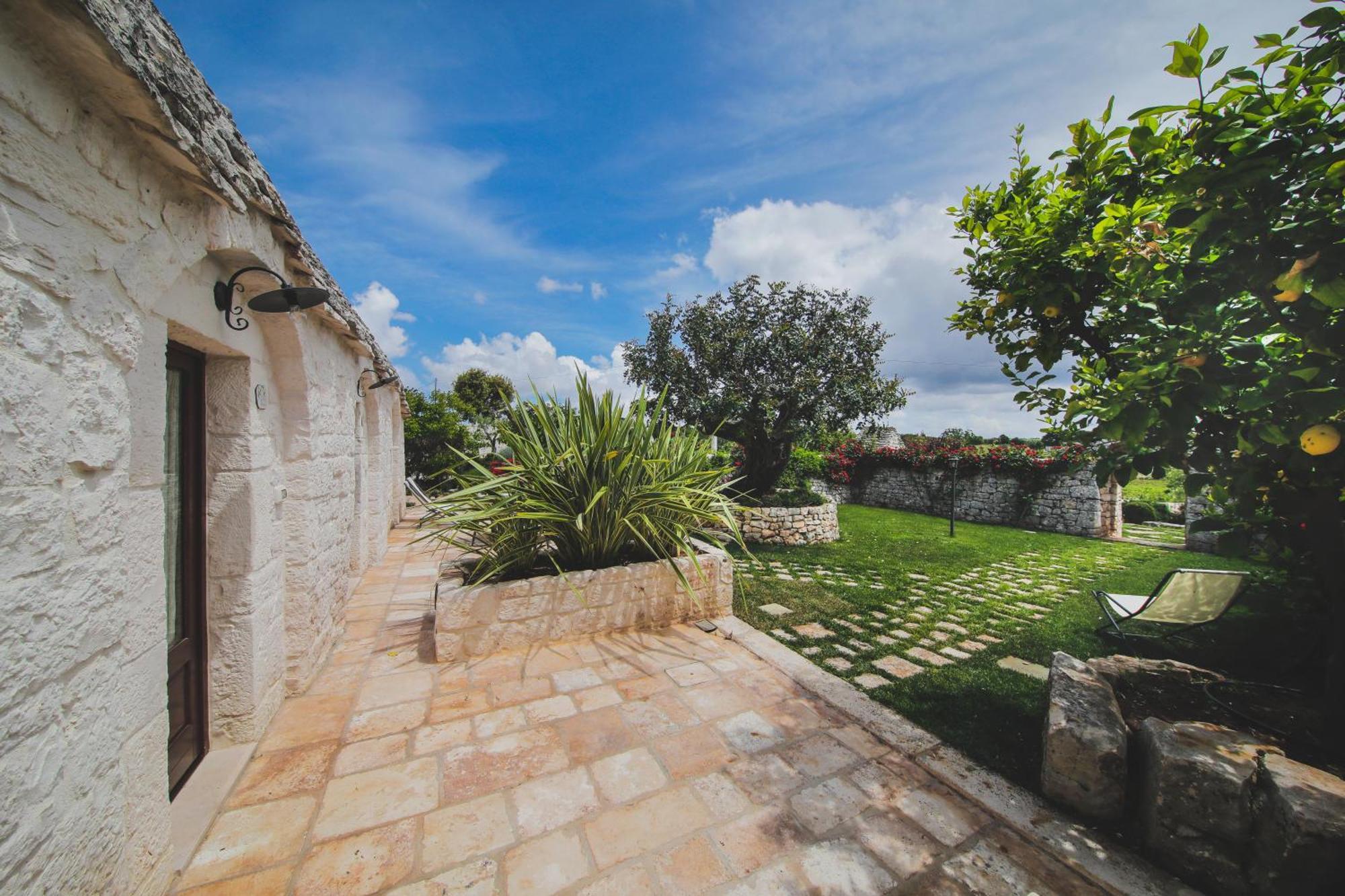 Trulli Arco Antico Villa Locorotondo Exterior photo