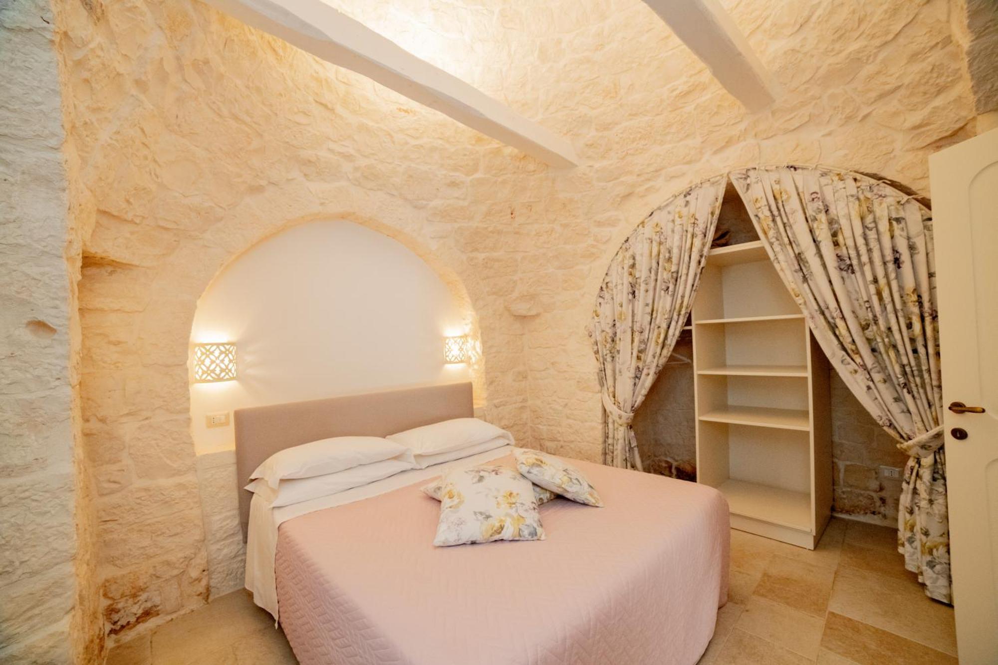 Trulli Arco Antico Villa Locorotondo Exterior photo