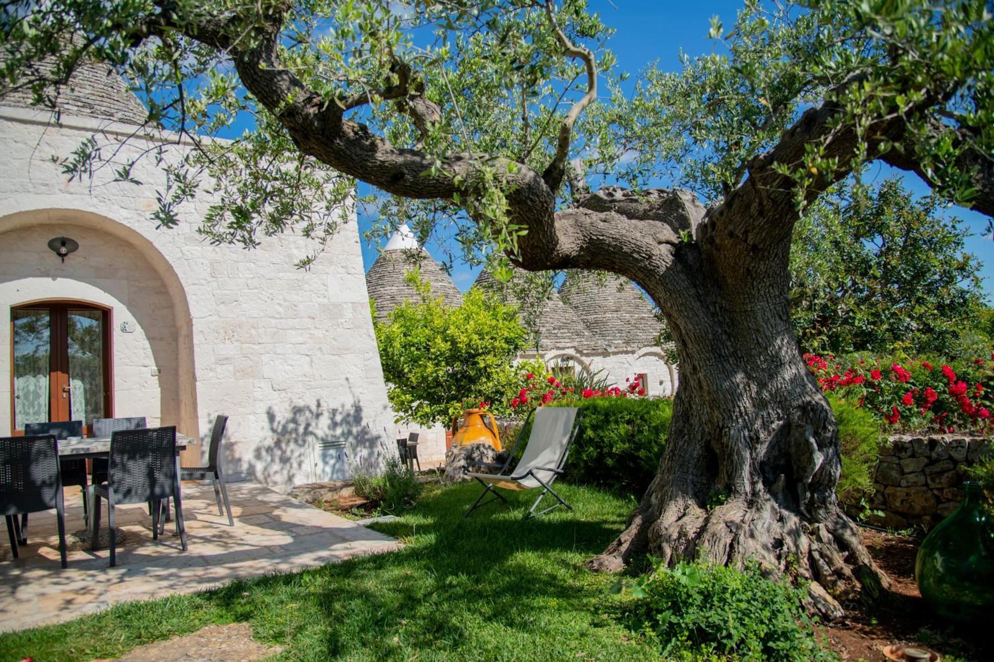 Trulli Arco Antico Villa Locorotondo Exterior photo
